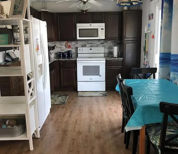 Apartment Bayside 1st Floor Oc 2 Br/1ba Pool Close To Jolly Roger/convention Center *
